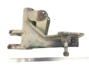 Suport arc lamelar ax secundar față dreapta daf 1613990 1 Suport arc lamelar ax secundar față dreapta daf 1613990