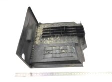 Capac pentru cutia bateriei Volvo - Coduri 21426680, 22078082, 7482525615-11