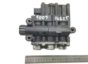 Supapă ecas mercedes a0013271325 / a0013271025