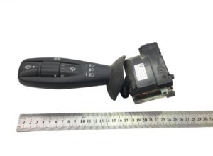 Comutator lumini și semnalizare pentru mercedes (coduri: a0095453324, a0095455124, a0095451824) 1 Comutator lumini și semnalizare pentru mercedes (coduri: a0095453324, a0095455124, a0095451824)