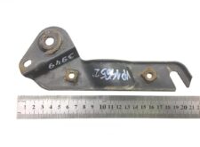Suport Parasolar Stânga Scania 1355669 - Piesă Metalică cu Gauri de Montaj și Inscripționare