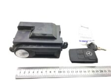 Comutator de Blocare Contact Mercedes cu Funcție Start/Stop și Cheie Inteligentă