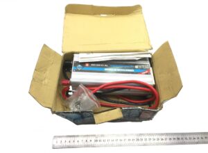 Invertor 12v-220v hlc te-12-600 usb 1 Invertor 12v-220v hlc te-12-600 usb