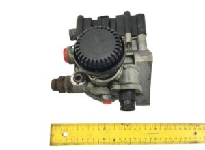 Uscător de aer volvo 20884103 / 20700794 / 21398254 / 21480094 / 21620172 / 85003148 / 85003326 / 85003628 / 85013131 / 20466522 / 20873849 / 883259 / 882965 / 1932701 / 21480092 / 21620170