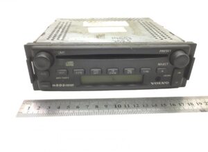 Radio auto volvo vr300 cu rds și funcție anti-theft 1 Radio auto volvo vr300 cu rds și funcție anti-theft