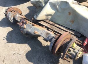 Traversă axa motor volvo – piese auto (coduri: 20956337, 22324048, 22064206, 20953630, 20953633, 20567389)