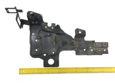 Suport Far Dreapta Volvo - Coduri 84146830 și 82872995