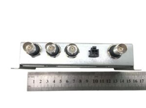 Panou conectori audio/video scania 7620330007 1717828 1 Panou conectori audio/video scania 7620330007 1717828