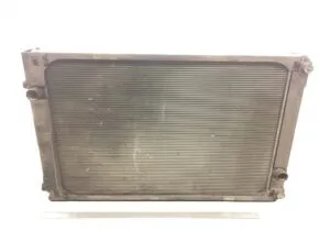 Radiator auto pentru camioane man – coduri: 81061016529, 81061016807, 8mk376749821