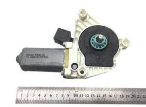 Motor regulator de geam dreapta mercedes 9607201246 a9607201246