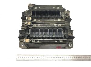 Unitate de control motor ecu pentru scania (coduri: 1909402, 1909403, 2420308, 2391407, 2292783, 2272085, 2200673, 2060716, 2089188, 2029816, 1872435, 1913250, 1904100, 1913247)