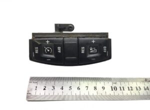 Modul comutator pe volan inferior scania cu funcții cruise control și limitator viteză 1 Modul comutator pe volan inferior scania cu funcții cruise control și limitator viteză