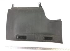 Capac din plastic pentru bord Volvo cu aerisiri - cod 82481191