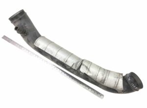Conducta de admisie aer pentru turbocompresor volvo 21169035/21551667 1 Conducta de admisie aer pentru turbocompresor volvo 21169035/21551667