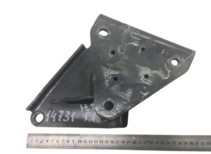 Suport din cadru pentru volvo 82418073 1 Suport din cadru pentru volvo 82418073