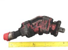 Pompa hidraulică Volvo SCP-047L (cu riglă pentru dimensiuni)