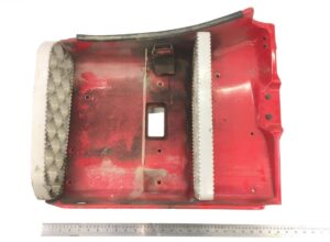 Placă de trepte dreapta pentru scania, coduri 2027565, 1805447, 1535048, 1535052 1 Placă de trepte dreapta pentru scania, coduri 2027565, 1805447, 1535048, 1535052