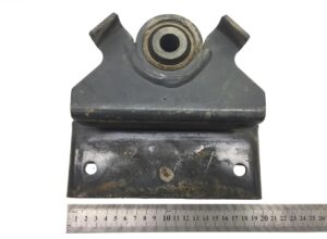 Suport bară stabilizatoare axă față, jos, dreapta daf 1706441 1 Suport bară stabilizatoare axă față, jos, dreapta daf 1706441