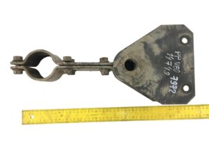 Suport bară stabilizatoare axă motrică jos dreapta daf 1700603/1700602 1 Suport bară stabilizatoare axă motrică jos dreapta daf 1700603/1700602