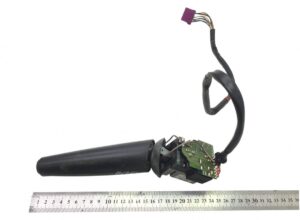 Comutator frână de mână mercedes a0085451024 / a0075453524 1 Comutator frână de mână mercedes a0085451024 / a0075453524