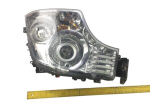 Far dreapta mercedes a9608200739 9608200739 12 1 Far dreapta mercedes a9608200739 9608200739 12
