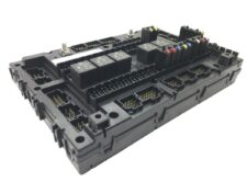 Panou de Siguranțe Mercedes A0004469958 (Compatibil cu A0014460558, A0014462458, A0014464858, A0014466858, A0014460158)
