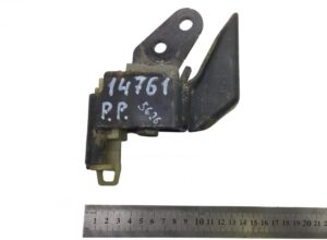 Izolator de vibrații pentru radiator dreapta jos mercedes - coduri a9805005337, 9605005337, 9605041514, a9605041514 - 14761 p. P. 5626 1 Izolator de vibrații pentru radiator dreapta jos mercedes – coduri a9805005337, 9605005337, 9605041514, a9605041514 – 14761 p. P. 5626