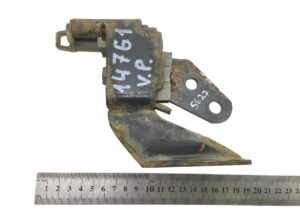 Izolator de vibrații pentru radiator mercedes stânga jos - coduri 9605041514, 9605005237, a9605041514, a9605005237 1 Izolator de vibrații pentru radiator mercedes stânga jos – coduri 9605041514, 9605005237, a9605041514, a9605005237