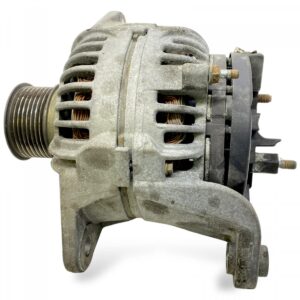 Alternator volvo pentru modele 21429787, 85003357, 85009357, 85020824, 85026824, 20409420, 20466317, 20849352, 5010589551, 20409240, 20849351, 21429786, 85020820, 7421429789, 7420862899