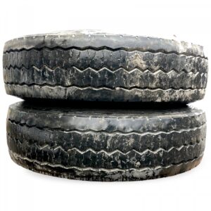 Set 2 anvelope volvo 295/80r22. 5 225x825-22 1 Set 2 anvelope volvo 295/80r22. 5 225×825-22
