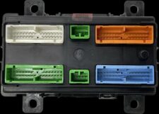 Unitate de Control VEECU Volvo cu Conectori Colorati și Multiple Coduri OEM