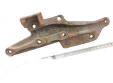 Suport pentru arc pneumatic ax secundar stânga Volvo 20704075 20428752 3173108