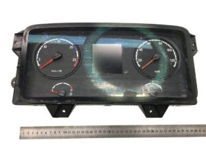 Ceas de bord pentru scania - tablou de bord cu turometru și vitezometru 1 Ceas de bord pentru scania – tablou de bord cu turometru și vitezometru