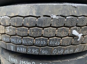 Anvelopă camion michelin 295/80 r22. 5 produsă pe 27. 03. 2023 1 Anvelopă camion michelin 295/80 r22. 5 produsă pe 27. 03. 2023