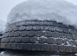 Roată scania 295/80r22. 5 michelin 3320 1 Roată scania 295/80r22. 5 michelin 3320