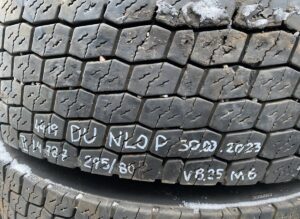 Roată scania 295/80 r22. 5 - 8. 25x22. 5 1 Roată scania 295/80 r22. 5 – 8. 25×22. 5