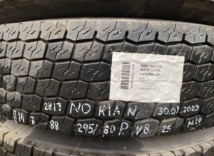 Roată scania 295/80r22. 5 225x9 225x8. 25 - 54 1 Roată scania 295/80r22. 5 225×9 225×8. 25 – 54
