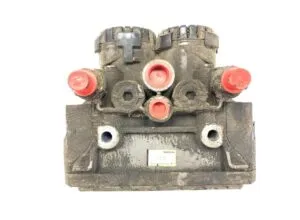 Supapă ebs axa motrică scania – coduri piese: 1891378, 1881418, 1857013, 1773677, 1773680, 1802596, 1879280, 1442936, 1879281, 1497202, 1754940, 1754941
