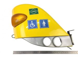 Carcasa far dreapta scania galbenă cu semnalizare portocalie și simboluri pentru persoane cu dizabilități și cng