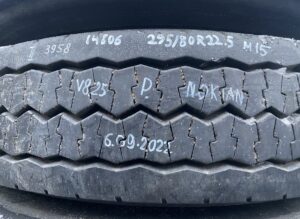 Roată scania 295/80r22. 5 m15 nokian 14806