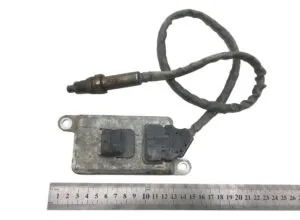 Senzor nox volvo – coduri oem: 7422827993, 22219283, 22315990, 22827993, 21984358, 201567736, 21387788, 20873395, 20873117, 20751663, 21567736, 85023781, 85029781