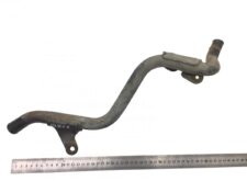 Conductă de aerisire carter Scania 1856510 - Piesă auto metalică cu coturi și suport de montare