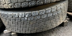Anvelopă scania 295/80r22. 5 225x9 225x825/85 1 Anvelopă scania 295/80r22. 5 225×9 225×825/85