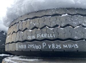 Roată pirelli 295/80 r22. 5 p. V8. 25 m11-13 1 Roată pirelli 295/80 r22. 5 p. V8. 25 m11-13
