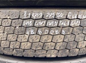 Roată volvo 295/80 r22. 5 continental 8. 05. 23 1 Roată volvo 295/80 r22. 5 continental 8. 05. 23
