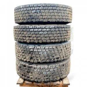 Set 4 anvelope volvo 295/80 r22. 5