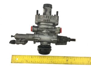 Supapă releu wabco mercedes a0034312212 1 Supapă releu wabco mercedes a0034312212