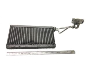 Evaporator ac scania 1772726 cu țevi și conectori