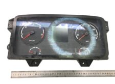 Panou de bord Scania - vitezometru, tahometru și indicator temperatură/combustibil