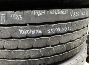 Roată scania yokohama 295/80r22. 5 23. 09. 2022